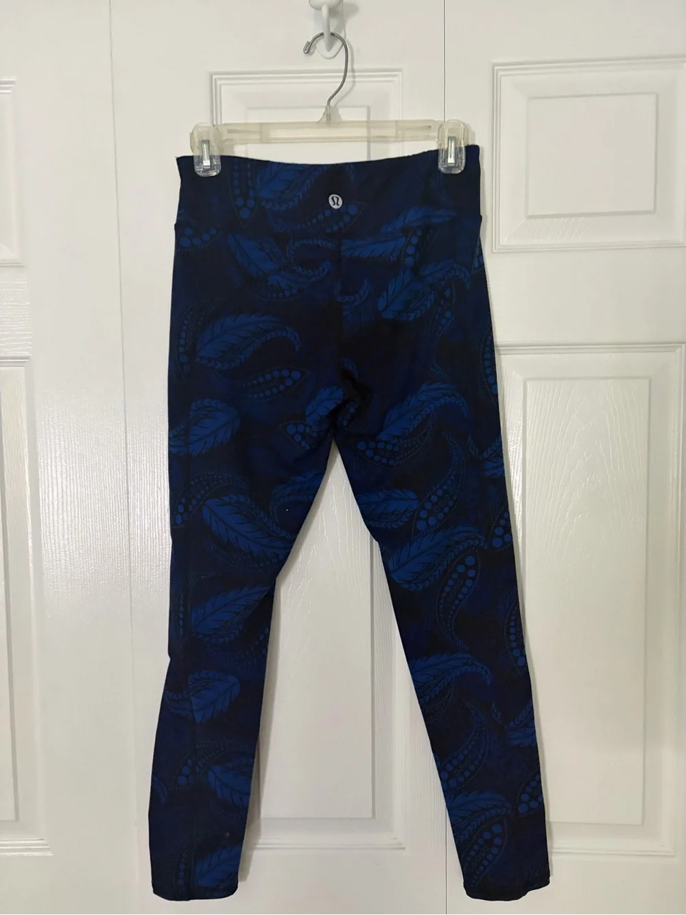 lululemon athletica Dark Blue Leaf-Pattern Leggings